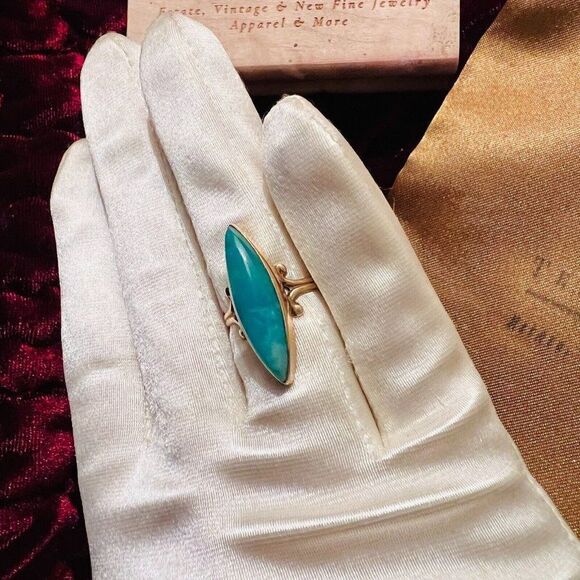 REAL 10k Yellow Gold ANTIQUE Green Agate Ring Sz 6 Victorian Navette Chrysoprase - Picture 7 of 16